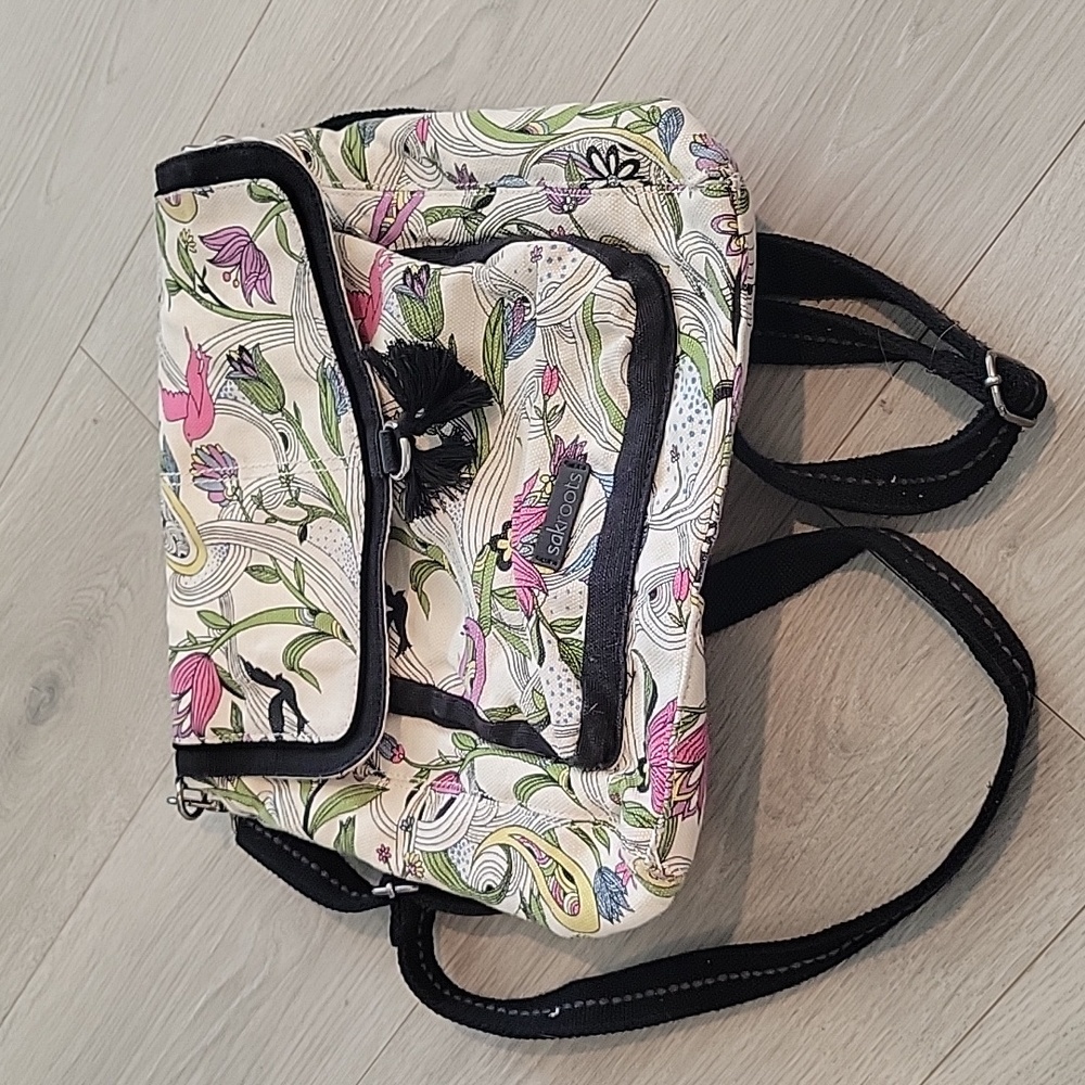 Sakroots By The Sak Convertible Colette Backpack Shoulder Bag White Peace Dove